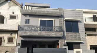 10 Marla House For Sale in F-15