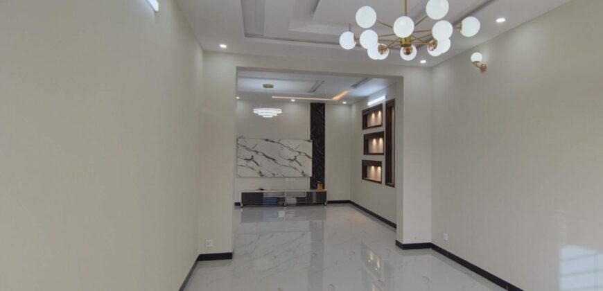 10 Marla House For Sale in F-15