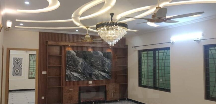 40 * 80 House For Sale in G-15
