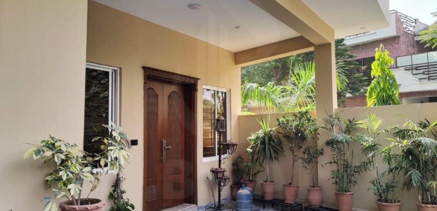 10 Marla House For Sale in G-15