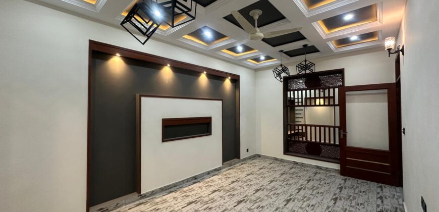 8 Marla House For Sale in G-15