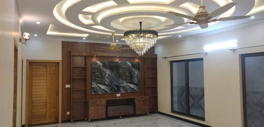 40 * 80 House For Sale in G-15