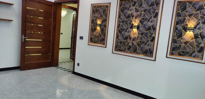7 Marla House For Sale in G-15