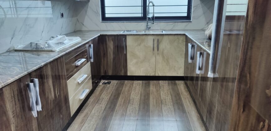 8 Marla House For Sale in G-16