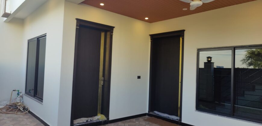 8 Marla House For Sale in G-16