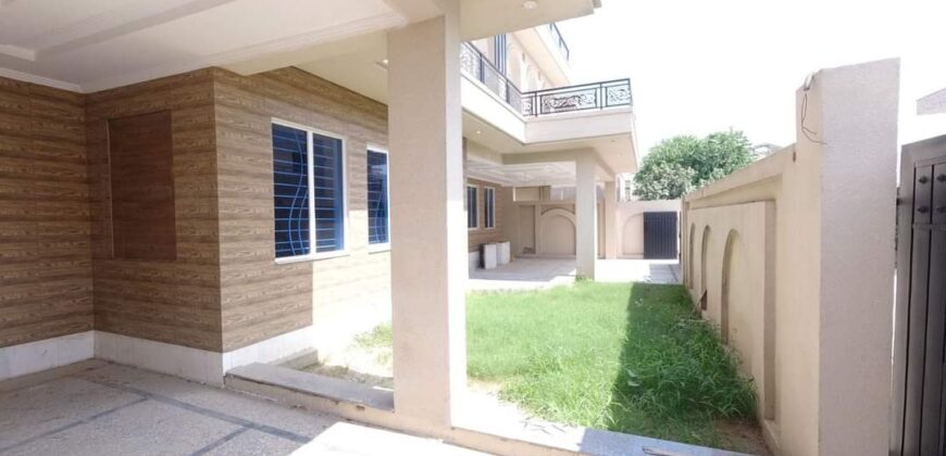 1 Kanal House For Sale in G-15