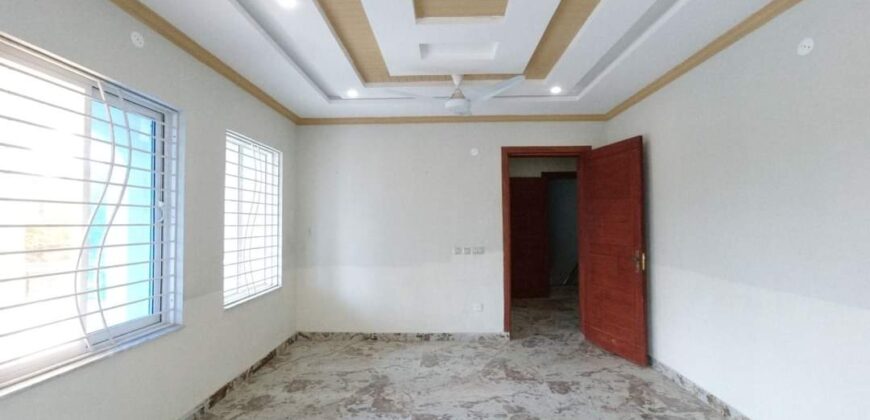 1 Kanal House For Sale in G-15