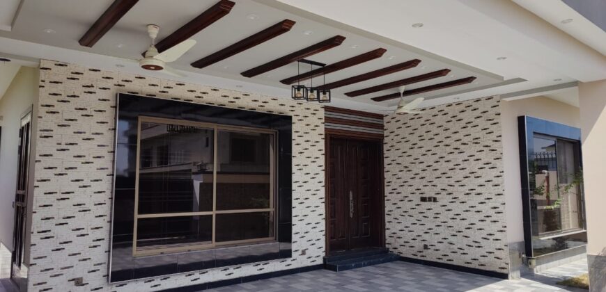 1 Kanal House For Sale in G-16