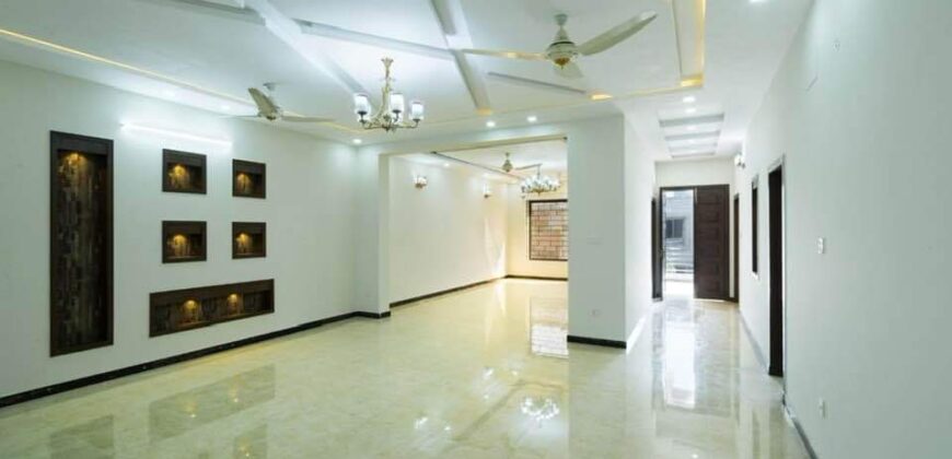 40 * 80 House For Sale in G-15