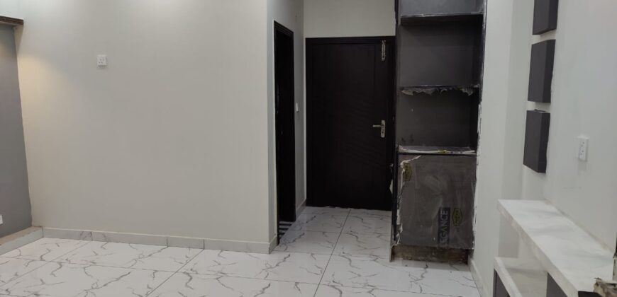 8 Marla House For Sale in G-16
