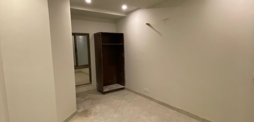 4 Bed (3800 sq.ft) Apartment for Sale in Zarkon Heights G-15 Islamabad